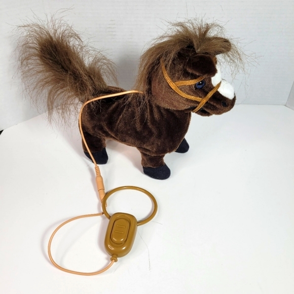 Trotting Pony the Happy Horsey with Lead and Brush with Sound Animigos NOB - Picture 15 of 15